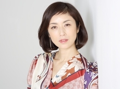 篠田麻里子 久々にばっさり ショートヘアをファン絶賛 やっぱり似合う 19年12月19日 エキサイトニュース