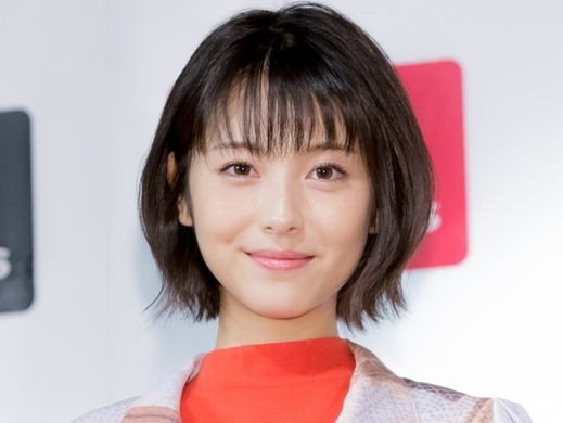 志田未来 27歳のバースデーにかわいすぎるセーラー服姿 奇跡 ナチュラル と絶賛の声 年5月10日 エキサイトニュース