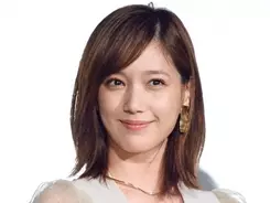 絶対零度 本田翼 ミニスカの ホステス姿 ネット めっちゃ可愛い の声 年1月14日 エキサイトニュース