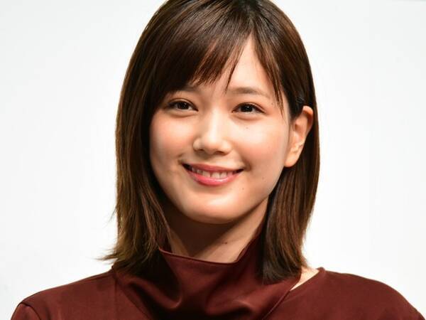 本田翼 ワインレッドのワンピースで登場 ダンス思い切りやりました 年2月10日 エキサイトニュース