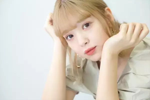 藤田ニコル、「猫の日」記念“セクシーキャット”姿に「可愛すぎて鼻血でちゃう」