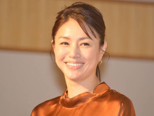 井川遥 濡れ髪セクシーなショットにファンほれぼれ 美しい 年6月1日 エキサイトニュース