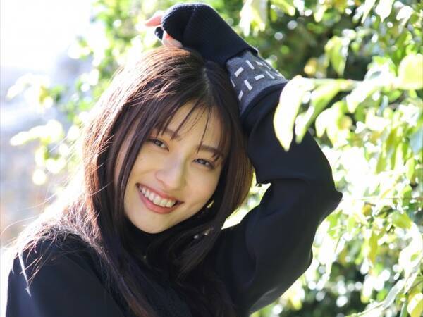 吉川愛 超ミニスカワンピで大人の色気 美脚 綺麗 とネット興奮 年6月23日 エキサイトニュース