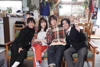 『姉ちゃんの恋人』有村架純＆“イケかわ3兄弟”の家族写真解禁　日向亘＆南出凌嘉も兄弟に