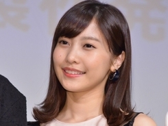 佐野ひなこ 河北メイク で変身した姿に反響 美人すぎ 大人綺麗とはこのこと 年9月23日 エキサイトニュース