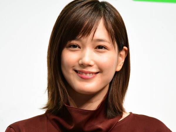 本田翼 スポーツウェアでダブルピース かわいすぎる マネージャー 姿に反響 年11月6日 エキサイトニュース