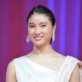 「土屋太鳳 “普段より少しお姉さん”ショットに反響「太鳳ちゃんじゃなく、太鳳さん」」の画像1