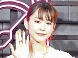 「桐谷美玲、ジャンプスーツが決まってる！ オフショット公開に「スタイル良すぎ」の声」の画像1