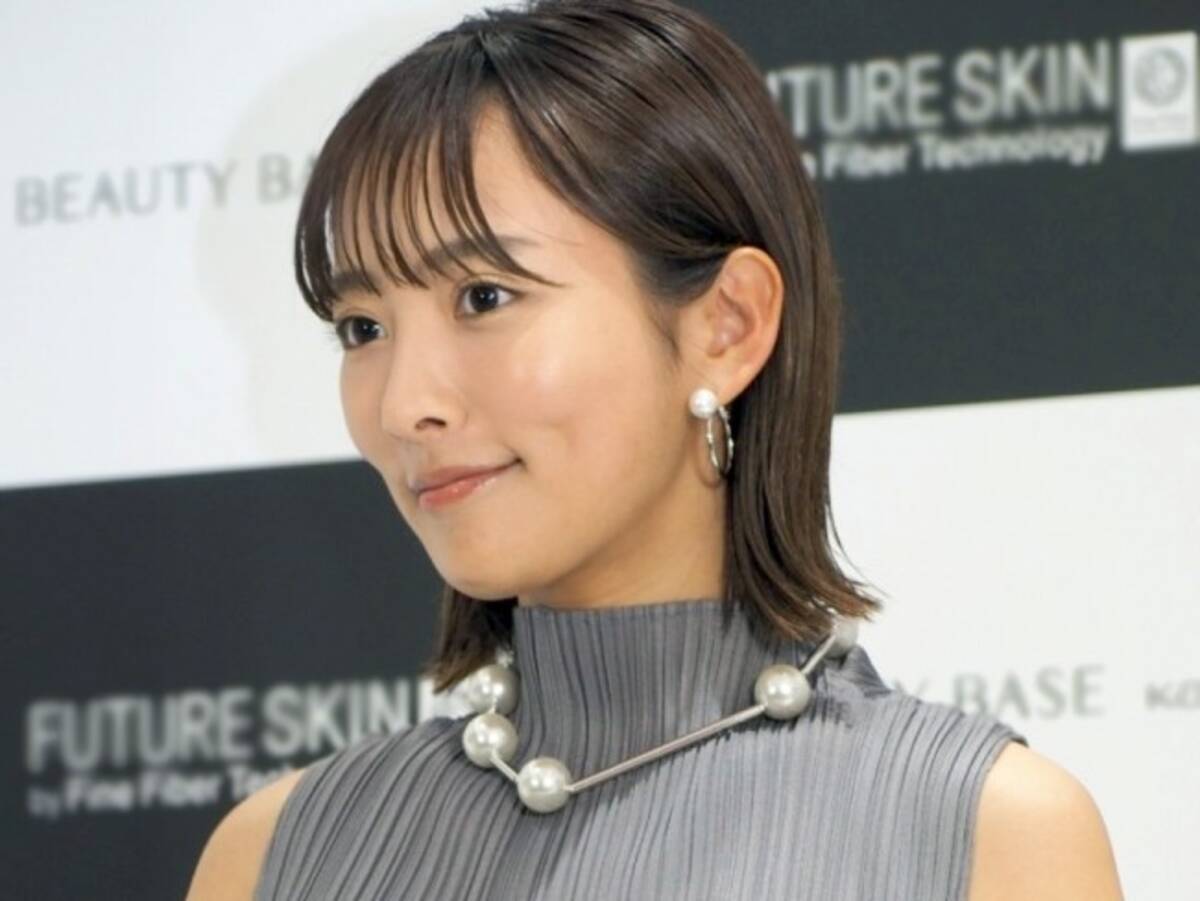 夏菜 前髪ぱつん の新ヘアスタイルに めっちゃかわいい と反響 年11月21日 エキサイトニュース