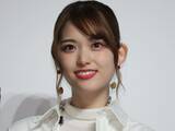 「乃木坂46・松村沙友理、美しすぎるチャイナドレスショット　真っ赤なリップも印象的」の画像1