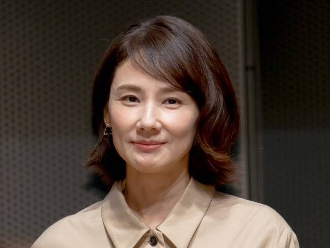 吉田羊 触覚 風ヘアに反響 虫になっちゃったなんて可愛いです 年12月11日 エキサイトニュース