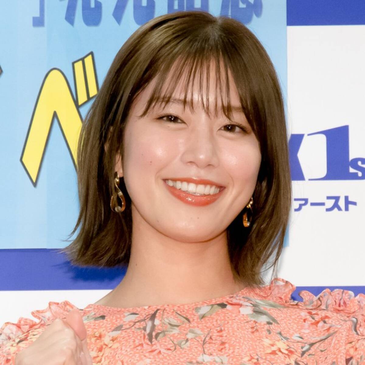 稲村亜美 東京ヤクルト ユニで美脚をちらり 球春到来ショットに反響 21年2月1日 エキサイトニュース