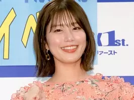 稲村亜美の制服姿に反響 惚れちゃいます 現役jk 19年8月12日 エキサイトニュース