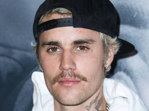 ジャスティン ビーバー 新タトゥーを披露も母うんざり 唯一入れないと決めている場所も告白 21年3月30日 エキサイトニュース