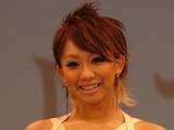 「倖田來未、10年ぶり“暗めヘア”ショット　イメージ覆す姿にファン驚き」の画像1