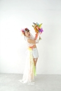 フワちゃん“史上最高のかわいさ”　人生初のウエディングドレス風衣裳姿を披露