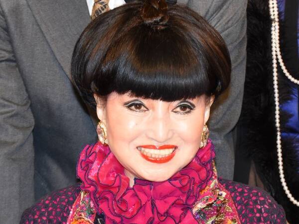 黒柳徹子 芽が出たたまねぎヘア に反響 パンダ柄ワンピにも注目集まる 21年7月21日 エキサイトニュース