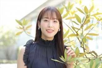 鷲見玲奈、別人級の“カラーメイク”披露　ファン「すごく綺麗」「素敵」