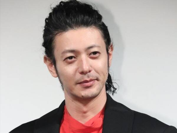 オダギリジョー出演ドラマ 妻 香椎由宇の登場にファン驚き いきなり嫁さん ひっくり返った 21年9月18日 エキサイトニュース