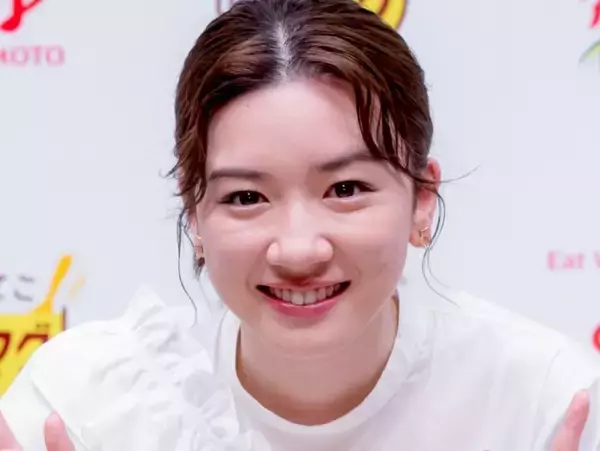 永野芽郁、ツインテールで“サンタ”コス姿に反響　「こんなにかわいいサンタさん初めて見た」