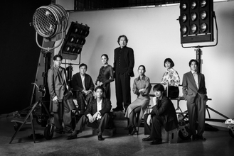 役所広司らが見せるクールな姿と満面の笑顔！ 『俺のこと、なんか言ってた？』特別写真＆相関図解禁