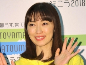 モー娘。元リーダー、初ライブ“思い出の地”で後輩たちの勇姿見守る