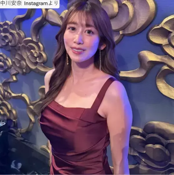元NHK女子アナ・中川安奈、ドレス姿が「スタイル抜群」「美しすぎる」「魅力的」