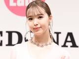 「藤田ニコル、抱っこ紐で第1子とお出かけ「なんて幸せなお写真」「お母さんだなんて思えないかわいさ」」の画像1