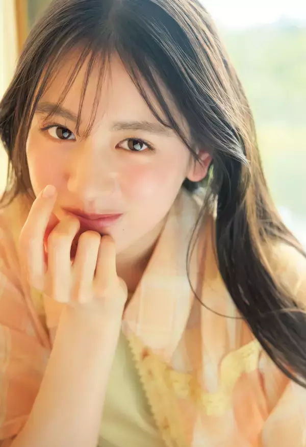 「めざましテレビ」イマドキガール美女に“身長176cm股下90cm”圧倒的スタイルの美女も　ヤンジャン最新号