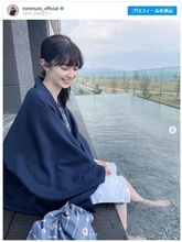 AKB48卒業の武藤十夢、足湯でリラックスする浴衣姿に「可愛い」の声