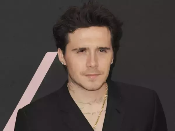 ブルックリン・ベッカム、不仲の実家家族に反撃？ 「ごめん、聞こえない。忙しくって」