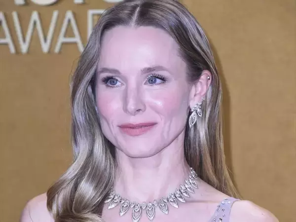 『アナ雪』アナ役女優、3＆4作目の“出演料100億円”報道を否定　ギャラは「良い」と認める