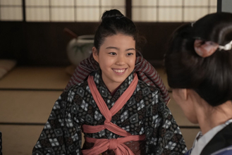 『ブラッサム』初回冒頭1分で2人の大物女優が共演！　ネット興奮「画面がゴージャス」「キャストが豪華すぎん？」