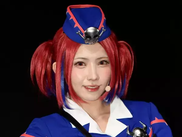 【本日誕生日】えなこ　水着姿で31歳振り返り！　ひまわり柄にクレオパトラ風も