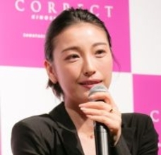 木下優樹菜、水着姿でサウナ満喫　家族の姿も　「本当に美人すぎる」