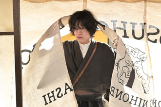 『風、薫る』Aぇ! group・佐野晶哉、謎の青年“シマケン”役で登場　ネット歓喜「爽やかすぎる」「恋に落ちるのかな」