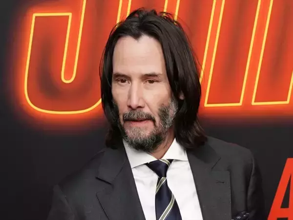 キアヌ・リーヴスの新作はサメ映画！　『恋はデジャ・ブ』×『ジョーズ』が融合!?