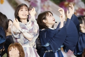 生田絵梨花、乃木坂10周年ライブにサプライズ登場　ファン7万人歓喜の驚き