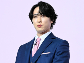 Snow Man宮舘涼太、連ドラ初主演の現場に岩本照・深澤辰哉がサプライズ訪問　松倉海斗は先輩・宮舘に“タメ口”でドキドキ