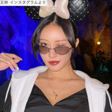 王林、ミニ丈コーデで美スタイル開放　デニムパンツでも魅了