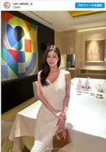 “令和の峰不二子”阿部なつき、実姉と“銀座ランチ”に反響「姉妹揃って美しい」