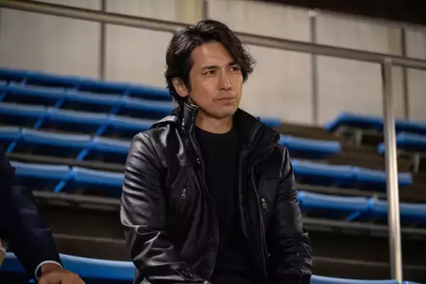 高橋光臣、念願の『VIVANT』参加は予告で声バレ？　中国語「かなり頑張りました」