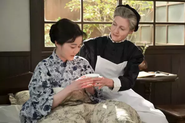 『風、薫る』バーンズ先生の秘密に生徒たち絶句！　視聴者もビックリ「衝撃の事実!!」「1枚も2枚も上手」