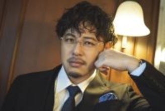 アルコ＆ピース平子祐希が醸す大人の色気、その“源”を語る「僕は、めちゃくちゃ人のもの」