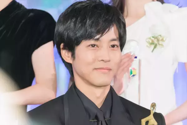 松坂桃李、『御上先生』で主演男優賞「うれしい気持ちを実感しております」＜東京ドラマアウォード2025＞