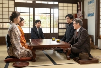 来週の『虎に翼』“寅子”伊藤沙莉、“花岡”岩田剛典らと父の事件について調査を開始