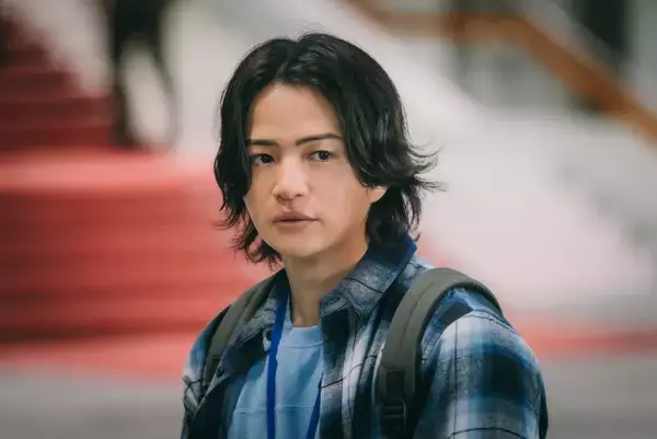 菊池風磨主演×加藤浩次監督の新感覚ヒーロードラマ『こちら予備自衛英雄補?!』今夜スタート