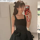 「ほしのあき49歳、黒ワンピース姿が「スタイル抜群」「可愛い」　夫は13歳年下＆1児の母」の画像1