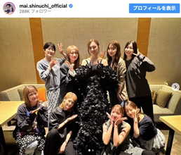 梅澤美波卒コン、乃木坂46卒業生が大集合「OGの部屋は相変わらずうるさくて最高」