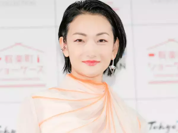43歳で出産の冨永愛、ベビーとの様子に反響「産後太りとは無縁ですね」「しかし若いママさん」